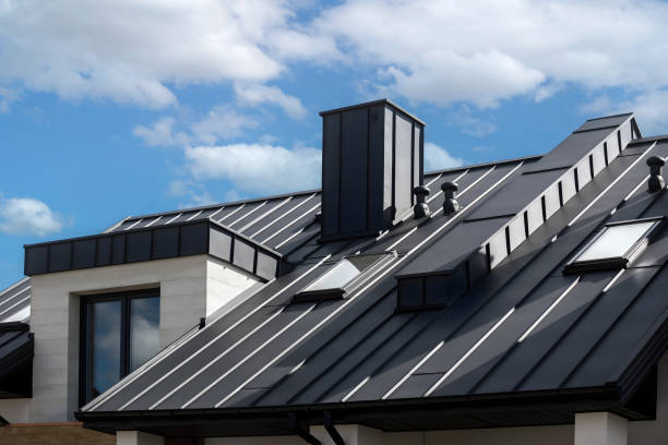 Best Emergency Roof Repair Services  in Fenton, MI